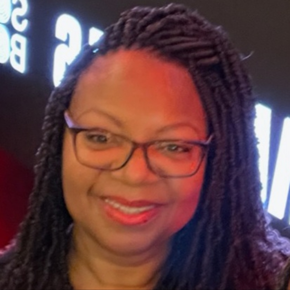 Meet your Posher, Christine